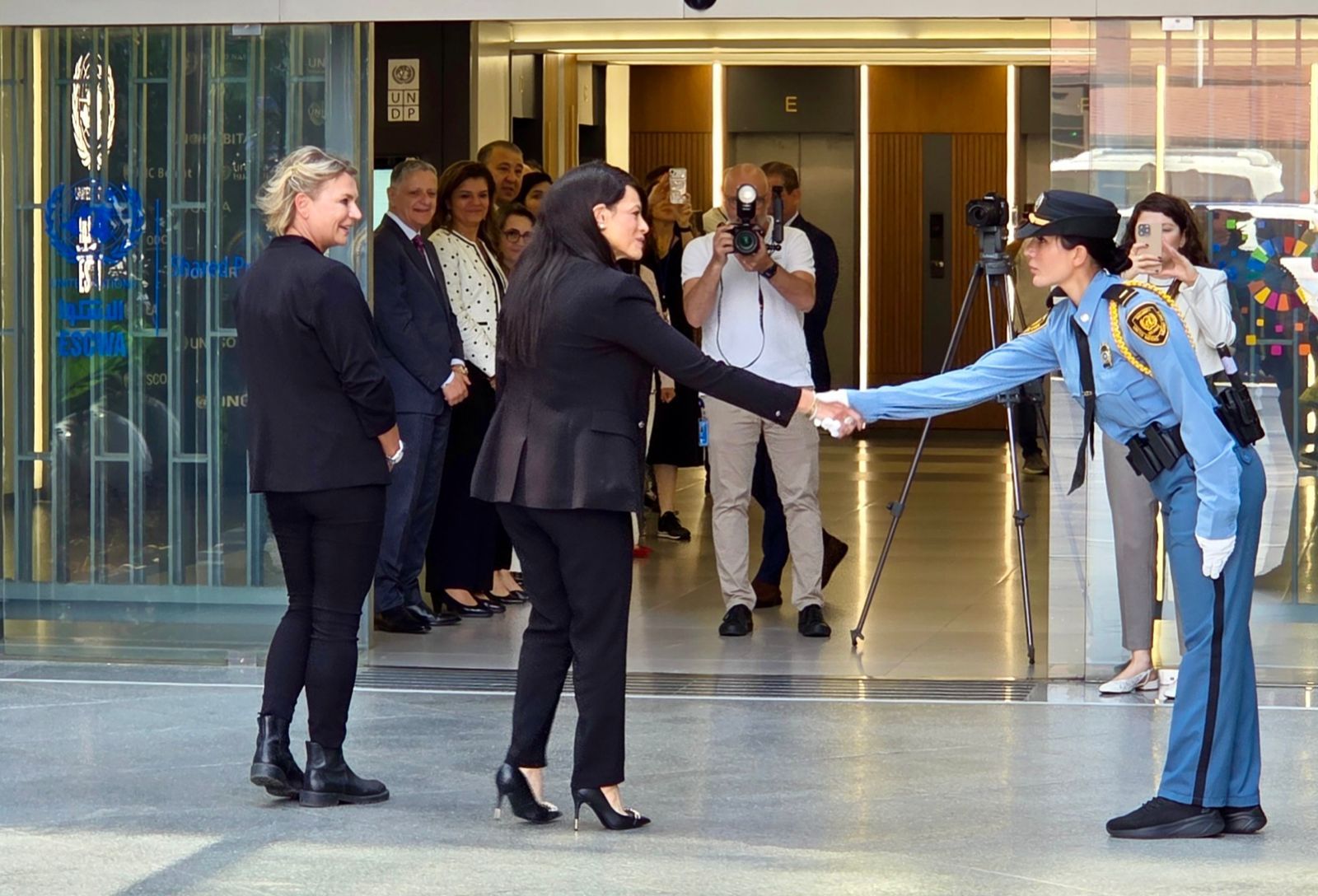 d56d0525-2bcd-4972-912f-fa9e3ca32fe3 d56d0525-2bcd-4972-912f-fa9e3ca32fe3