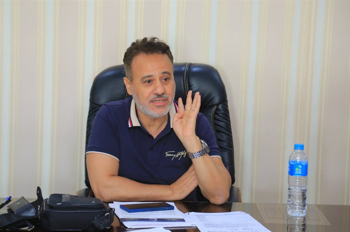 5d24648633.jpg