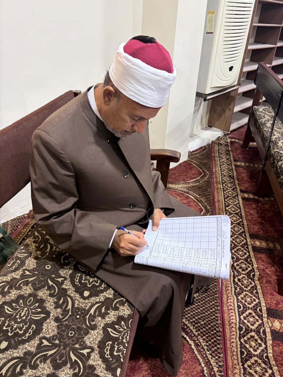 جانب من جولة وكيل وزارة الأوقاف بمساجد القنطرة شرق، فيتو