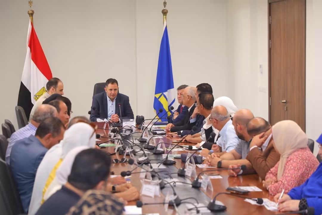 محافظ دمياط يدشن ورشة عمل حول السلامة أثناء الحفر بالقرب من خطوط الغاز