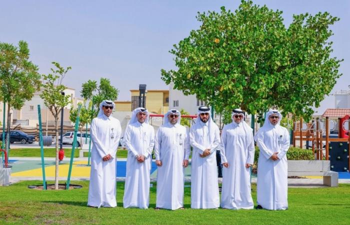 وزارة البلدية تفتتح ثلاث حدائق جديدة في الوكرة والوكير