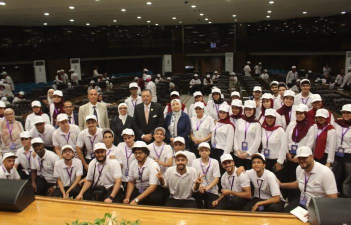 جامعة القاهرة تختتم فعاليات الفوج الرابع من معسكر قادة المستقبل بمحاضرة حول الذكاء الاصطناعي