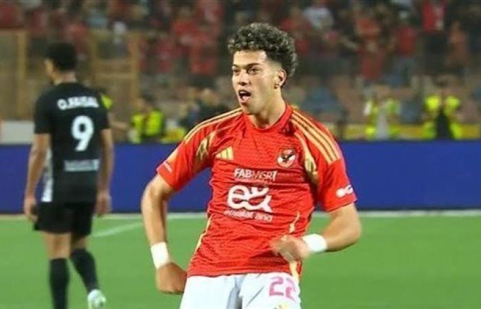 شيك مقبول الدفع وإعلانات بالملايين، كواليس مثيرة وراء تمديد عقد إمام عاشور مع الأهلي