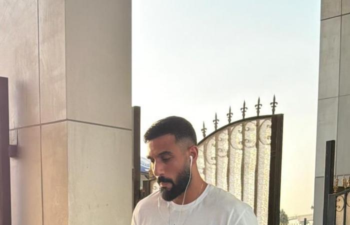 بيراميدز يصل إلى استاد الدفاع الجوي استعدادا لمواجهة أبو قير للأسمدة بالدوري الممتاز (صور)