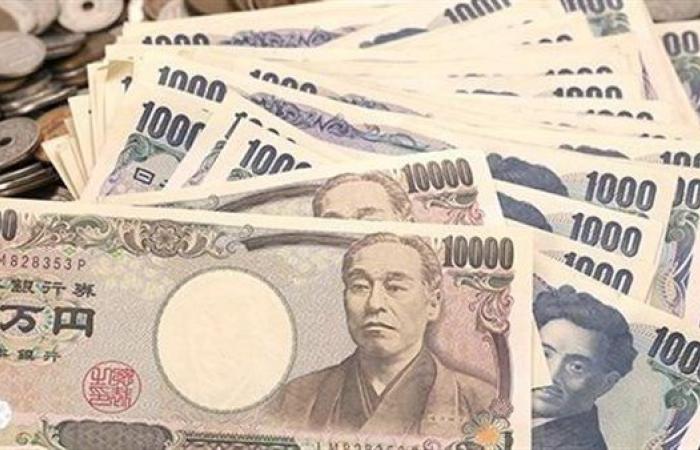 سعر الـ 100 ين الياباني في البنوك المصرية