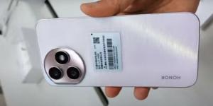 Honor تكشف عن هاتف خارق شبيه Iphone