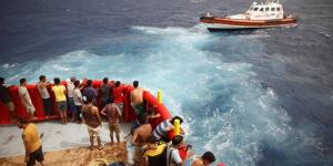 اليونان تعلق طلبات اللجوء للمهاجرين لمدة 3 أشهر