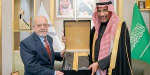 وزير الصناعة يبحث مع نظيره السوري تعزيز العلاقات والشراكات الاستثمارية