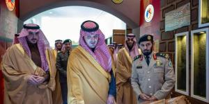 الأمير
      عبدالعزيز
      بن
      سعود
      يدشّن
      عددًا
      من
      المشروعات
      ومركزًا
      تاريخيًّا
      لحرس
      الحدود
      بمنطقة
      الجوف