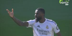 مايوركا ضد الريال.. ملخص اهداف ونتيجة مباراة مايوركا ضد ريال مدريد في الدوري الإسباني بعد مرور 45 دقيقة