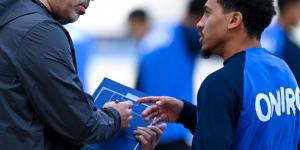 من الطوارئ إلى الصدارة.. كيف صنع معتمد جمال "منقذ السفينة" الفارق داخل الزمالك؟