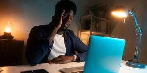 للرجال
      فقط..
      الشاي
      والكاكاو
      يقللان
      مشكلات
      صحية
      "يسببها
      الجلوس
      لساعات
      طويلة"