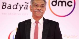 الموت
      يفجع
      سيد
      رجب
      في
      والد
      زوجته..
      وهذا
      موعد
      الجنازة