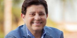 باكيًا
      على
      الهواء..
      مصطفى
      كامل:
      هاني
      شاكر
      عمل
      عملية
      استئصال
      قولون
      وعضلة
      القلب
      وقفت