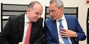 مشاورات
      بين
      وزير
      شئون
      المجالس
      النيابية
      والمستشار
      القانونى
      لرئيس
      المجلس
      تعكس
      التنسيق
      بين
      المؤسستين