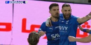 الحزم
      ضد
      الهلال..
      ملخص
      اهداف
      ونتيجه
      مباراة
      الهلال
      والحزم
      في
      دوري
      روشن
      السعودي
      وهدف
      كريم
      بنزيما