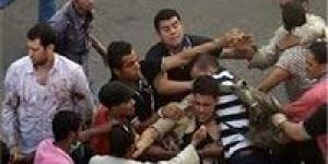 "خناقة
      على
      ركّنة
      توكتوك"..
      مشاجرة
      بالعصي
      في
      الجيزة
      تنتهي
      بضبط
      المتهمين