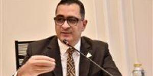 نقل
      النواب
      تناقش
      طلب
      إحاطة
      للنائب
      محمود
      طاهر
      بشأن
      طريق
      المنصورة
      دكرنس..
      والحكومة
      تعلن
      نهو
      الأعمال
      في
      نهاية
      العام