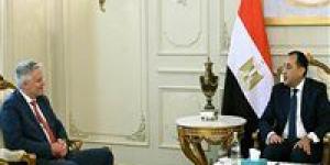 رئيس
      الوزراء
      يلتقي
      سكرتير
      عام
      منظمة
      التعاون
      الاقتصادي
      والتنمية