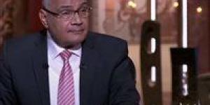 عمرو
      أديب
      يثير
      الجدل
      بسؤال
      عن
      “ولي
      الأمر”..
      وسعد
      الدين
      الهلالي
      يحدد
      المفهوم
      وحدوده