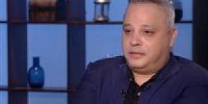 بعد
      التحقيق
      معه..
      تامر
      عبد
      المنعم
      يعلن
      إيقافه
      أسبوع
      وموعد
      عودة
      برنامجه
      البصمة