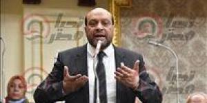 «نحتاج
      إلى
      تعظيم
      الناتج
      القومي
      وتخفيف
      الأعباء
      عن
      المواطن»..
      النائب
      محمود
      الشامي
      يدعو
      لتعزيز
      الشراكات
      ودعم
      الصناعة