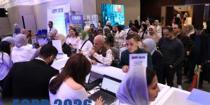 بمشاركة
      3000
      طبيب..
      مكتبة
      الإسكندرية
      تتحول
      إلى
      قمة
      طبية
      عالمية
      لأمراض
      صدر
      الأطفال