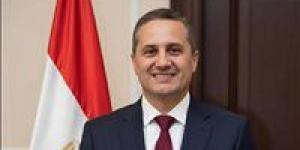 مصطفى
      عمر
      مشيداً
      بالدلتا
      الجديدة:
      الزراعة
      هي
      القاطرة
      الحقيقية
      لقيادة
      التنمية