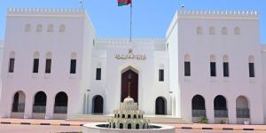 سلطنة
      عمان
      تعلق
      على
      الإفراج
      عن
      1600
      أسير
      في
      اليمن..
      وتوجه
      رسالة
      إلى
      الأردن