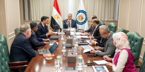 البترول:
التزام
مصر
الكامل
بدعم
ربط
حقل
أفروديت
القبرصي
بمصر
والعمل
كشريك
رئيسي
في
إنجاحه