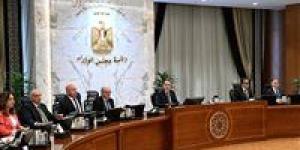 رئيس
الوزراء:
التوترات
الإقليمية
تلقي
بظلالها
على
أسواق
الطاقة
وسلاسل
الإمداد
العالمية