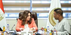 النائب
      عبدالرحمن
      البشاري
      يطالب
      وزيرة
      التنمية
      المحلية
      بتخفيض
      أسعار
      تقنين
      الأراضي
      السكنية
      والزراعية
      بالأقصر
      لتخفيف
      الأعباء
      عن
      الأسر