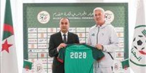 تجديد
عقد
السويسري
بيتكوفيتش
مدرب
منتخب
الجزائر
لمدة
عامين
قادمين