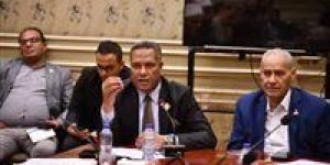 خلال
اجتماع
دينية
الشيوخ
..
النائب
محمد
حمزة
يطالب
بإخضاع
الكتاتيب
لإشراف
الأزهر
والأوقاف
حفاظًا
على
الفكر
الوسطي
وحماية
الأطفال