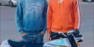 حزن بقرية دراجيل.. مصرع شقيقين في حادث مروع بالمنوفية