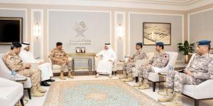 وزير الدولة لشؤون الدفاع القطري يستقبل رئيس الأركان الكويتي
