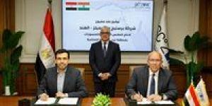 باستثمارات
20
مليون
دولار..
رئيس
اقتصادية
قناة
السويس
يشهد
توقيع
عقد
مشروع
شركة
«برستيج
دينم
ميلز»
الهندية