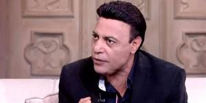 بعد
إحالته
للتحقيق..
محمد
الغيطي
عن
حلقة
عبد
العزيز
مخيون:
الموضوع
خد
أكبر
من
حجمه