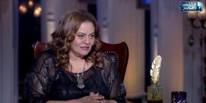 بسبب مصطفى محمود.. كاملة أبو ذكري تنفي خلافها مع خالد النبوي: "أستاذي وأخويا.. عيب الكذب ده"
