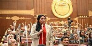 بعد
تحرك
النائبة
شيرين
صبري..
تركيب
3
أبراج
لتقوية
شبكات
المحمول
بالواحات
قبل
موعدها
ضمن
"حياة
كريمة"