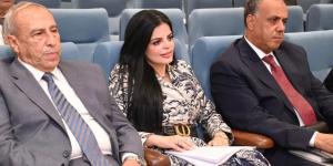 النائبة
زينب
بشير
تطالب
رئيس
هيئة
البترول
بحاضنة
أعمال
لطلاب
الذكاء
الاصطناعي
بالجامعات
المصرية