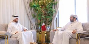 وزير الدولة بوزارة الخارجية يجتمع مع السفير الكويتي