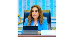 وزيرة
التنمية
المحلية
تعلن
بدء
تنفيذ
المرحلة
الأولى
من
مشروع
سوق
الحبيل
الحضاري
للخضار
والفاكهة
بالأقصر