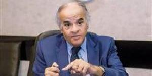 ممدوح
عباس:
تخصيص
أرض
الزمالك
في
أكتوبر
خطوة
تاريخية
ومسؤولية
كبيرة
على
المجلس