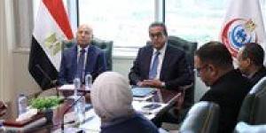 وزير
الصحة
ومحافظ
القاهرة
يبحثان
تعزيز
التعاون
لتطوير
الخدمات
الطبية
بالعاصمة