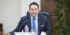 مساعد
الوزراء:
وثيقة
ملكية
الدولة
الجديدة
تضع
خريطة
واضحة
للأدوار..
وتعزيز
المنافسة
في
صدارة
الأولويات