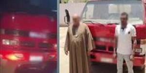 القبص
      على
      المتهمين
      بإلقاء
      مخلفات
      في
      مصرف
      مائي
      بسوهاج