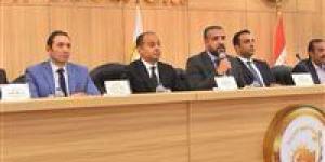تخصيص
1,187
قطعة
أرض
للمواطنين
الذين
تم
توفيق
أوضاعهم
بمدينة
العبور
الجديدة