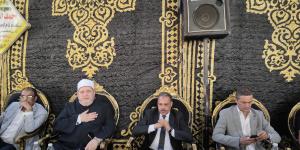 محافظ
      الشرقية
      يؤدي
      صلاة
      الجنازة
      ويقدّم
      واجب
      العزاء
      في
      وفاة
      الدكتور
      نور
      هاشم
      عضو
      مجلس
      الشيوخ
      السابق