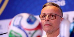 محمد
      وهبي
      مدرب
      منتخب
      المغرب:
      التعادل
      مع
      البرازيل
      لا
      يستحق
      الاحتفال
      ونطمح
      للأفضل
      أمام
      اسكتلندا